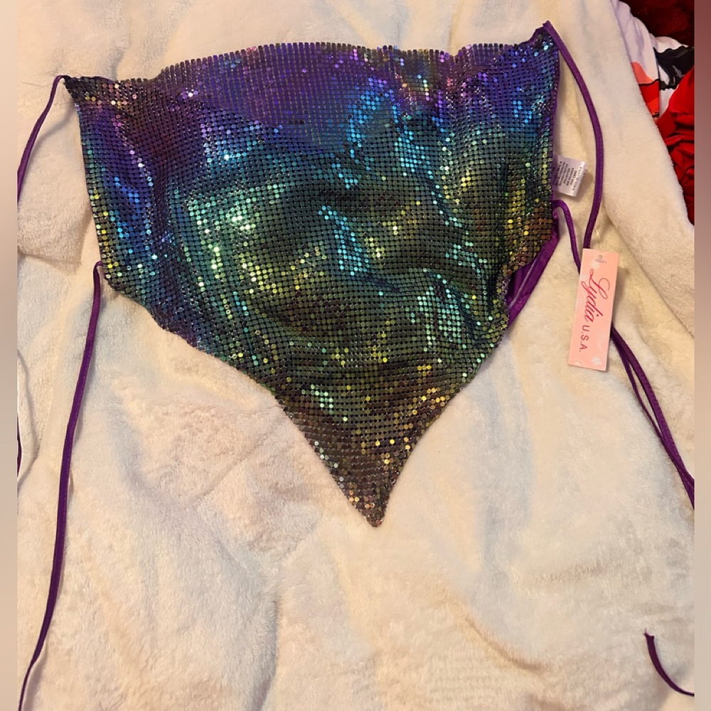 Tie string crop top